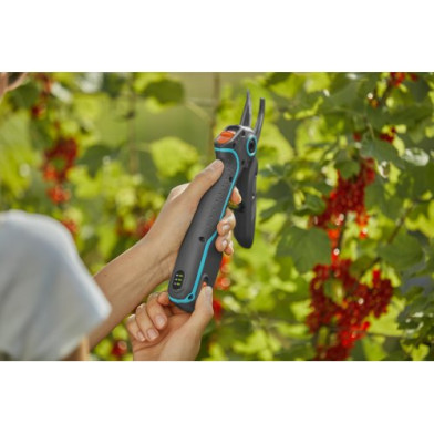 Секатор акумуляторний Gardena AssistCut, 25 мм - 