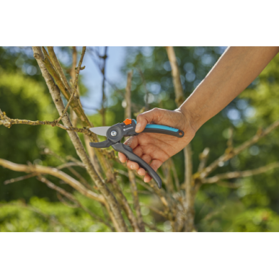 Секатор Gardena PremiumCut dry wood с наковальней, 20 мм - 