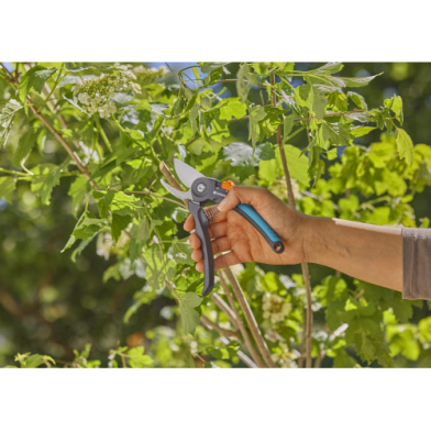 Секатор Gardena PremiumCut fresh wood обвідний, 22 мм - 