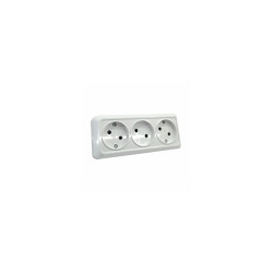 Розетка потрійна без заземлення накладна біла Sokol